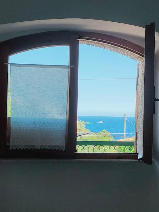 Gocce Di Mare Lägenhet Cala Gonone Exteriör bild