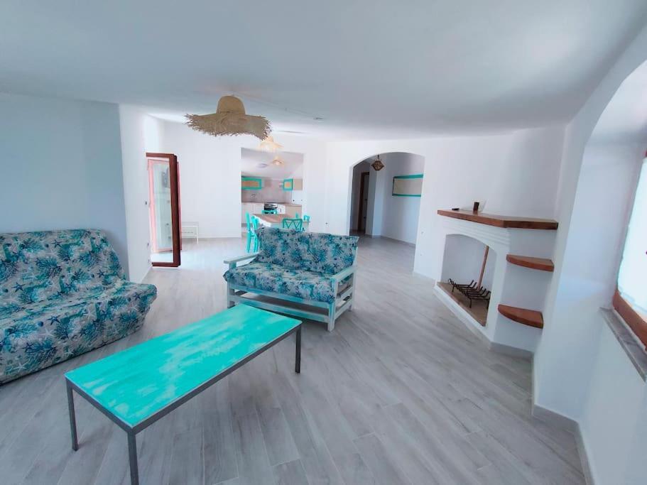 Gocce Di Mare Lägenhet Cala Gonone Exteriör bild